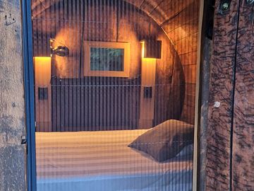 Single barrel with mosquito screen door