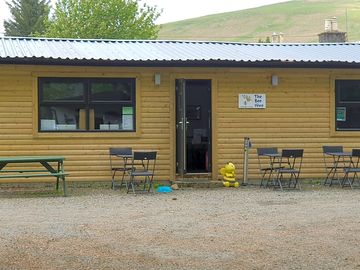 On-site café/shop