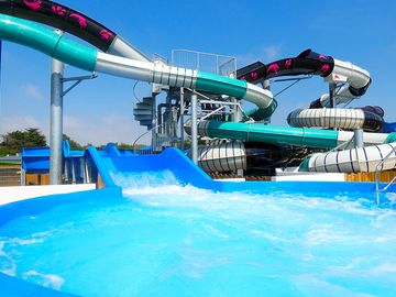Lazy river