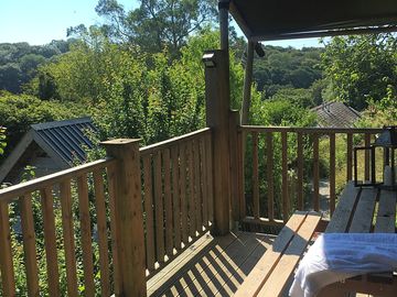 Enjoy a cuppa in the morning sun or a glass of wine looking over the hills. (added by caroline_l283169 24 jul 2021)