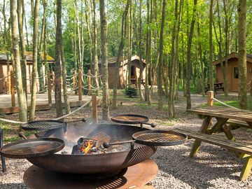 Firepit and barbecue area (added by manager 15 may 2024)