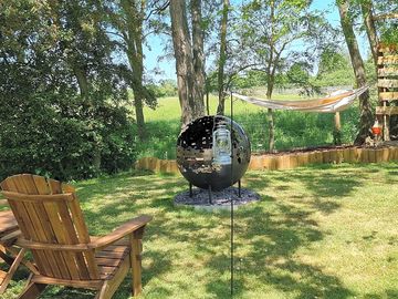 Fire pit