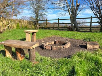 Fire pit (added by manager 29 mar 2024)