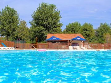 Outdoor pool, with adjacent pool bar