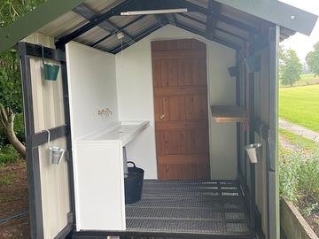 Washing facilities