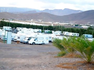 Motorhome and caravan pitches. (added by manager 29 jun 2023)