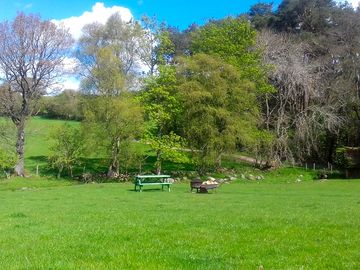 Fire pit with a barrow of logs  and picnic bench provided (added by manager 19 may 2021)