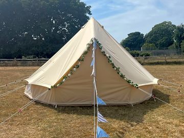 Bell tents (added by manager 02 jun 2023)