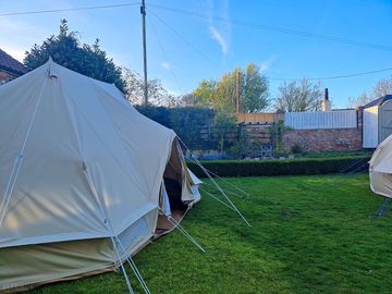 Aurora tent exterior
