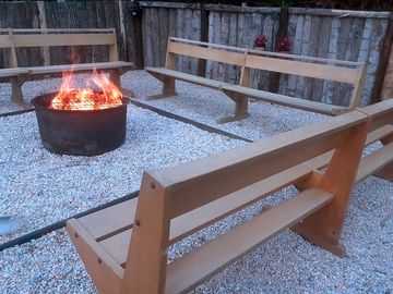 Couldron fire pit (added by manager 16 jun 2022)