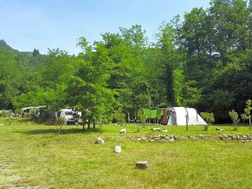 Tent pitches
