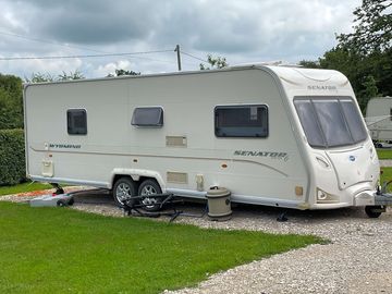 Hardstanding pitch