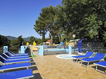 Swimming pool (added by manager 12 dec 2019)