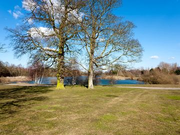 Sit in the shade to cast a line (added by manager 14 mar 2019)