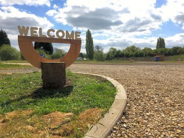 Welcome to cresslands touring park