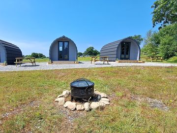 Shared firepit