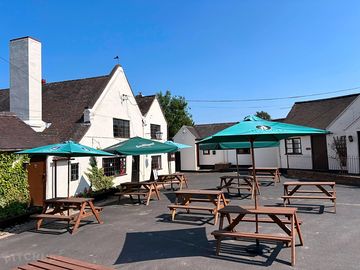 Halfway house inn, front terrace