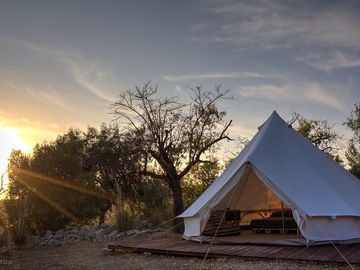 Bell tent (added by manager 22 jan 2019)