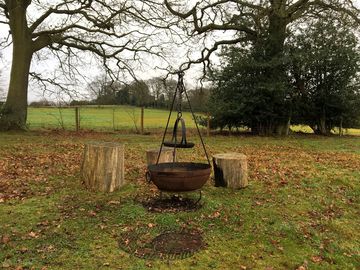 Kadai@ for making a fire and/or cooking (added by manager 30 dec 2018)