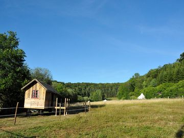 Gypsy caravan in peaceful surroundings (added by manager 16 nov 2023)