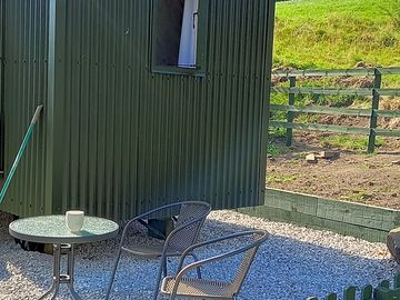 Seating area outside the hut (added by manager 01 sep 2022)