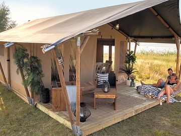 Safari tent
