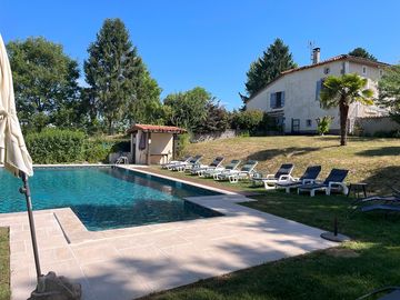 Newly refurbished large pool 2025