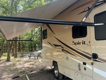 Both pull-through and back-in rv sites available