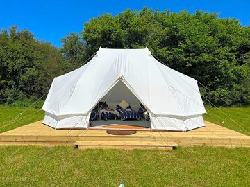 Mallard bell tent (added by manager 28 apr 2024)