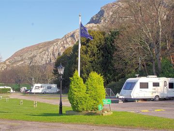 Spacious and scenic pitches