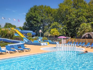 Outdoor swimming pool