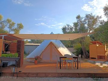 Tent with outdoor kitchen, seating and private amenities (added by manager 15 aug 2023)