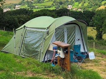 Electric grass tent pitch (added by manager 28 sep 2023)