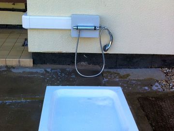 New dog wash area