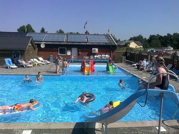 Swimmingpool on the campsite