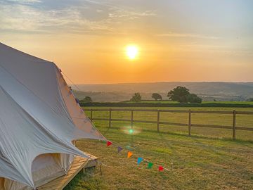 Sunrise at little oak meadow (added by manager 21 jul 2023)