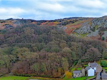 Cabin is located on this farm in a beautiful valley (added by manager 05 jan 2024)