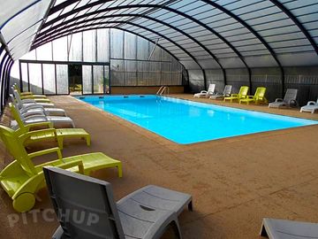 Covered pool