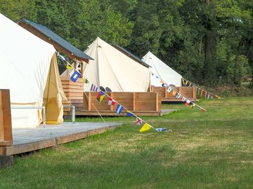 Atoll tents exterior