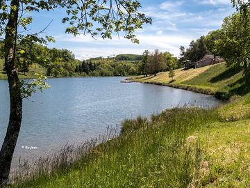 Lac de roybon, a short walk away