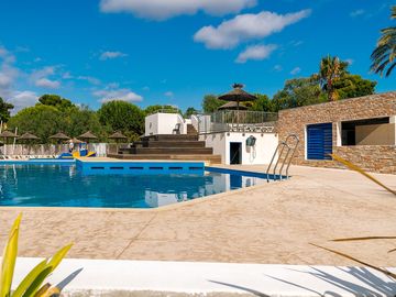 Pool and sun deck