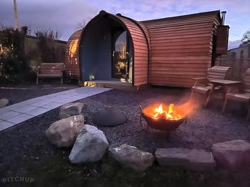 Firepit (added by manager 22 feb 2023)