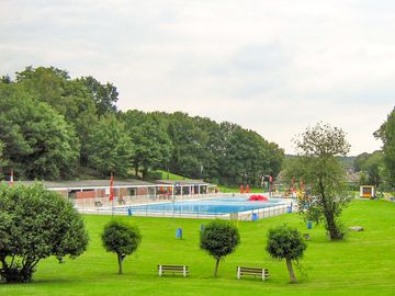 Swimming pool on site (added by manager 05 sep 2022)