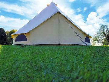 Luxury bell tent