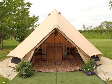 Beltie bell tent (added by manager 28 jun 2021)