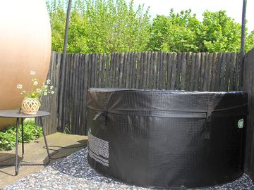 Jacuzzi (optional with the silo house)) (added by manager 12 may 2023)