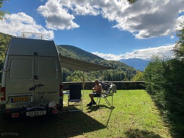 Spacious and scenic pitch