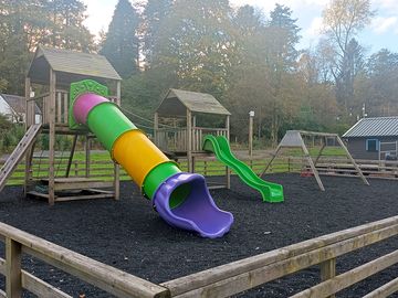 Play park (added by manager 28 oct 2023)