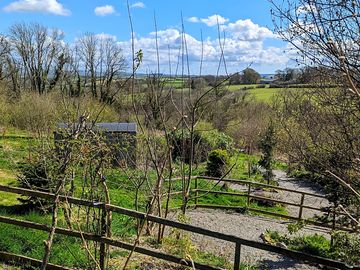 Wren as seen from the pathway leading from the parking area