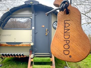 Pod entrance